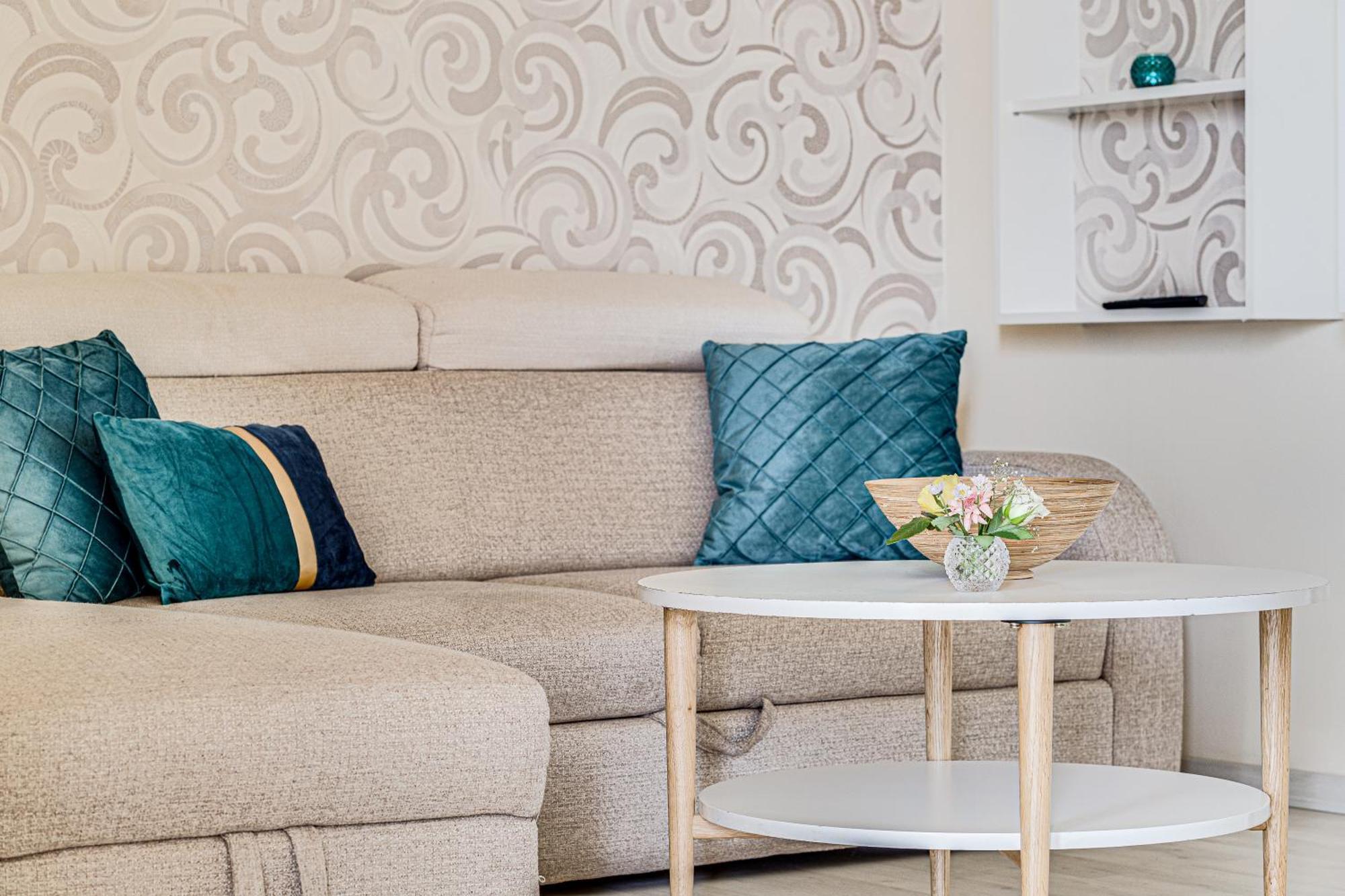 Ari - Ared Luxurious Apartments With Balcony & Free Parking Arad Eksteriør bilde