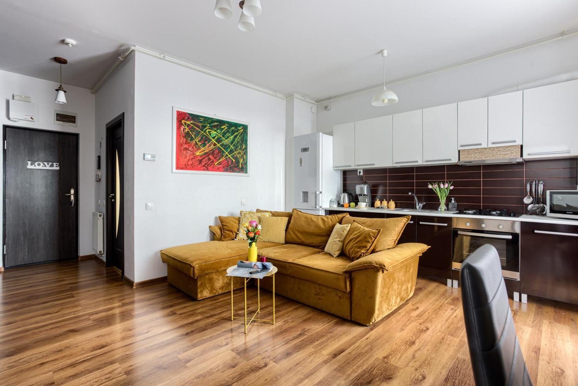 Ari - Ared Luxurious Apartments With Balcony & Free Parking Arad Eksteriør bilde